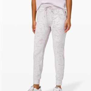 Lululemon Ready To Crush Velvet Joggers